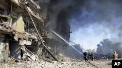 ژماره‌یه‌ک کارمه‌ندی فریاکه‌وتن سه‌رقاڵی کوژاندنه‌وه‌ی ئاگرێـکن که‌ له‌ ئاکامی یه‌ک له‌ ته‌قینه‌وه‌کان که‌وتۆته‌وه‌، چوارشه‌ممه‌ 9 ی دووی 2011