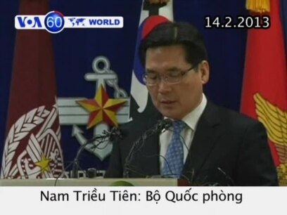 Nam Triều Tiên ra mắt tên lửa đạn đạo mới (VOA60)