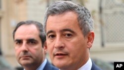 제랄드 다르마닌 프랑스 내무부 장관이 2일 밤 파리 시내에서 흉기 난동 사건을 벌인 용의자를 체포했다고 밝혔다.