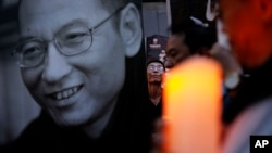 香港民众2017年7月15日集会，对刘晓波去世表示哀悼。