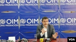 El jefe de la misión de para Guatemala, El Salvador y Honduras, Jorge Peraza, ofrece pormenores de cómo la OIM acompaña al acuerdo migratorio Guatemala-EE.UU. Eugenia S./VOA .