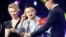 阿里巴巴集团主要创始人和董事会主席马云和美国演员斯嘉丽·约翰逊在深圳参加阿里巴巴的双十一国际购物节开幕式（2016年11月10日））