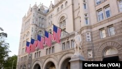 El nuevo International Trump Hotel funciona en el edificio de la antigua Sede de la Oficina de Correos de Estados Unidos (Old Post Office Building), en Washington D.C.