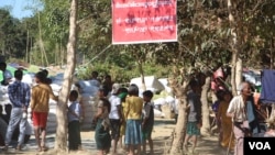ကျောက်တော်မြို့နယ်အစပ်ရှိ ဝါးတောင် စစ်ရှောင်ဒုက္ခသည်စခန်း 
