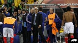 Presidenti Sarkozi i angazhuar të analizojë humbjen e Francës në kampionatin botëror të futbollit