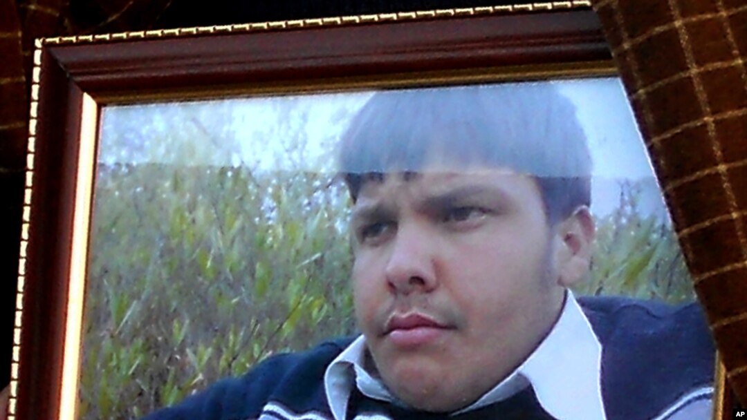 Pakistan akan menamai sebuah sekolah dan stadion olahraga dengan nama Aitzaz Hassan, siswa 15 tahun yang tewas setelah mencegat seorang pembom bunuh diri (foto: dok).