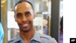 Police officer Mohamed Noor 