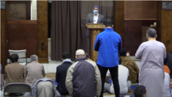 Imam Naeem Baig talks about self-reflection during Ramadan at the Dar Al-Hijrah Islamic Center, Falls Church, Virginia. (Courtesy Dar Al-Hijrah Islamic Center)
