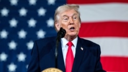 资料照片：唐纳德·特朗普总统在北卡罗来纳州布拉格堡向军人家庭发表讲话。(2026年2月13日)