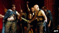 ''Tepenin Ardı'' Ödül Aldı