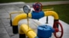 Russia, Ukraine Reach Temporary Gas Deal