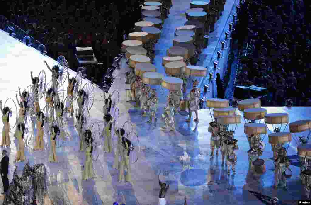 Performers are seen during the Rio 2016 segment of the closing ceremony of the London 2012 Olympic Games at the Olympic Stadium August 12, 2012.
