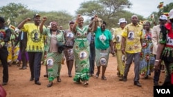 FILE: First Lady Grace Mugabe arrives in Maphisa, Matabeleland South province, with senior Zanu PF officials. (Photo: Taurai Shava)