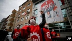 Učesnici protesta u Istanbulu