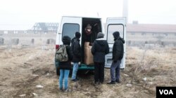 Refugees and migrants live in scattered locations along the Serbian/Hungarian border. Many live in this former brick factory, amid appalling conditions as they wait for the right time to attempt a border crossing. (J. Owens for VOA)