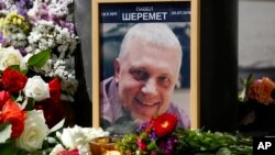 Iyul oyida Ukrainada nobud bo'lgan jurnalist Pavel Sheremet surati