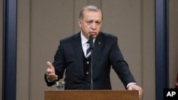 ປະທານາທິບໍດີເທີກີ ທ່ານ Recep Tayyip Erdogan 