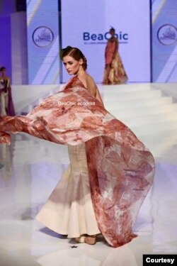 Salah satu disain busana Linna. (Foto: Courtesy)