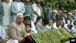 وزیرداخله افغانستان درمراسم تدفین جنرال داوود گفت 'انتقام می گیریم'