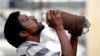 بھارت میں شدید گرمی سے ہلاکتوں کی تعداد 2200 ہو گئی