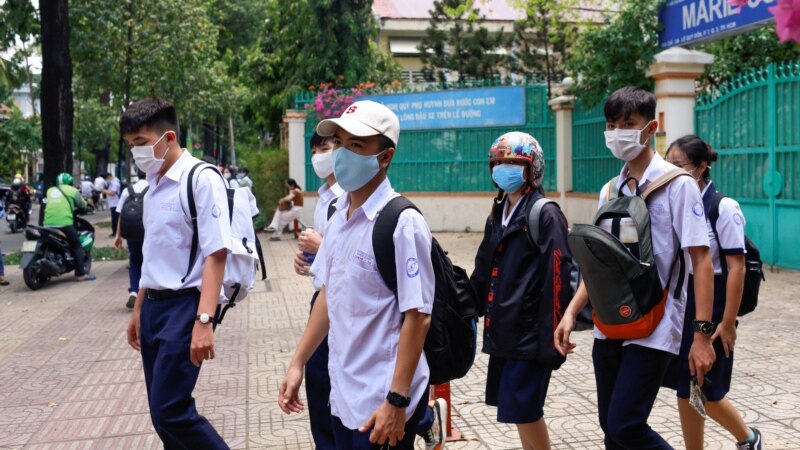 US Plans School Reopening; Other Countries Begin to Reopen