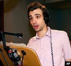 Jay Baruchel (HICCUP) in the recording studio at DreamWorks Animation