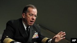 Joint Chiefs Chairman Adm. Mike Mullen (2010 file photo)