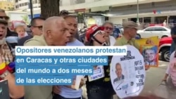 Opositores venezolanos protestan en Caracas a dos meses de las elecciones