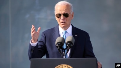 Presidenti Biden duke folur në një aktivitet në Baltimorë (29 tetor 2024)