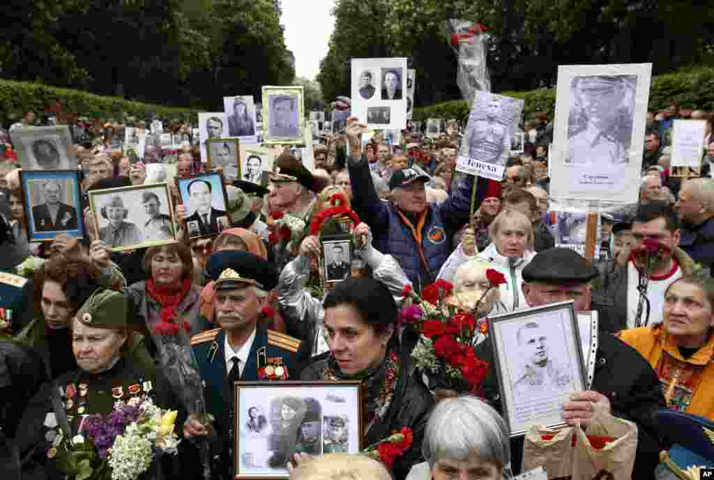 Ranar tunawa da nasar da aka yi akan Nazi na Jamus a lokacin yakin duniya na biyu, garin Kiev dake Ukrain. &nbsp;