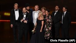 Los actores de la serie Chernobil de HBO ganaron 10 premios en la 71 edición de los Emmy, que ha reportado la audiencia más baja en años.