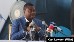 Le président Faure Gnassingbé, au congrès de son parti à Tsévié, Togo, le 28 octobre 2017. (VOA/Kayi Lawson)