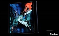 Apple presenta el nuevo iPad Pro durante un evento de lanzamiento en el distrito de Brooklyn, Nueva York, el 30 de octubre de 2018.