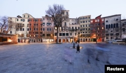 A general view of the “campo,” or square at the center of the world’s first ghetto in Venice, northern Italy, March 22, 2016.