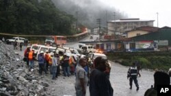 Para pekerja tambang Freeport Indonesia di Mimika, Papua. (Foto: Dok)