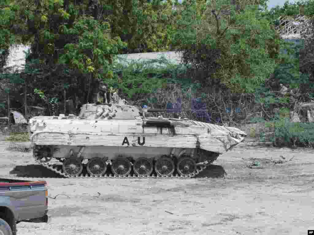 Taangi ay leeyihiin AMISOM oo ku sugan Degmada Boondheere