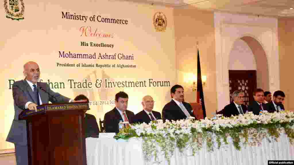 افغانستان کے صدر اشرف غنی کے ہمراہ ایک اعلیٰ سطحی وفد بھی پاکستان آیا ہے جس میں تاجر برادری کے نمائندے بھی شامل ہیں۔