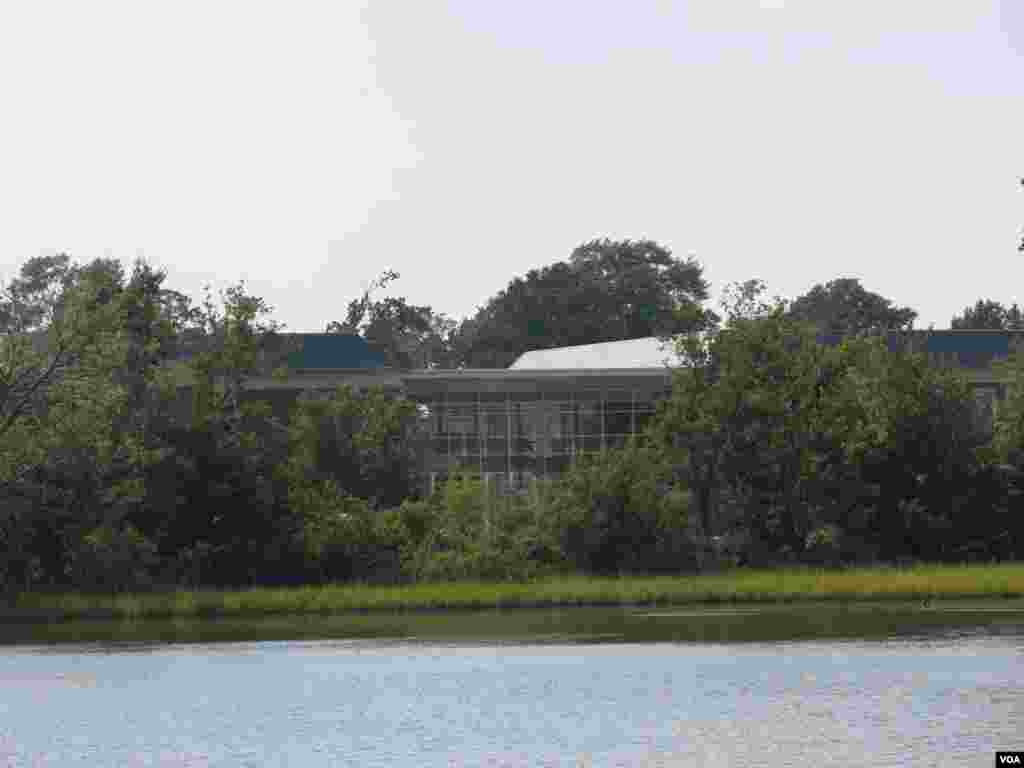 The future of this school on a Norfolk river is uncertain because of high tides, sinking land and sea level rise. (Rosanne Skirble/VOA) 