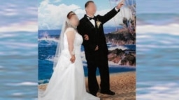 Các cuộc hôn nhân giả để làm thẻ xanh cho những cặp "vợ chồng hờ" trong một đường dây lừa đảo lớn do người gốc Việt tổ chức ở Houston, Texas, vừa bị phanh phui. (Ảnh từ trang web của ICE)
