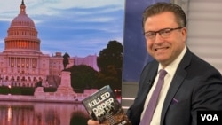 《按需杀戮》一书的作者、《大纪元时报》高级编辑杨杰凯(Jan Jekielek)在美国之音总部演播室接受美国之音中文部专访。(2026年2月16日)