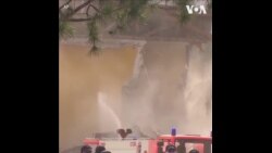 阿尔巴尼亚拆除国家剧院 警方与反对者冲突