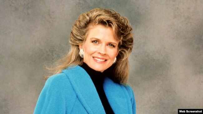 Candice Bergen is shown as the character Murphy Brown from the show "Murphy Brown" on November 10, 2004. The show ran from 1988 to 1998. The show was criticized by former Vice President Dan Quayle for showing an unmarried pregnant woman.