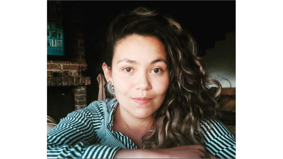 Sara Rodríguez, pequeña empresaria colombiana dedicada a la producción de fresas y arándonos.