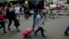 LHQ: Hàng trăm ngàn dân Venezuela xin tị nạn trong năm 2018