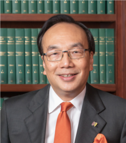香港公民党主席、资深大律师梁家杰