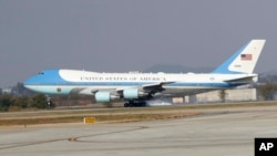 Air Force One, biểu tượng của tổng thống Mỹ.