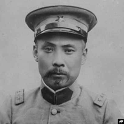 宪政坎坷战乱不止: 北洋风云录