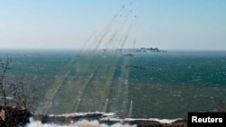 Korea Utara melakukan uji coba peluncuran misil untuk menyerang Kepulauan Daeyeonpyeong dan Baengnyeong bulan Maret lalu (Foto: dok). Korea Utara kembali melakukan ujicoba peluncuran misil dan menembakkan misil ke-6 dalam tiga hari terakhir akhir pekan ini.