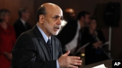 Chairman of the Federal Reserve Ben Bernanke (file photo)