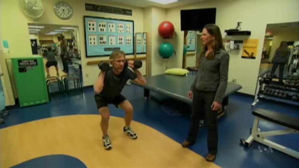 Study Says Hitting the Weights, Jumping, Could Help Bone Density